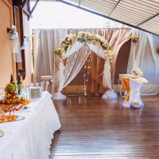 Тераса ресторану для весілля