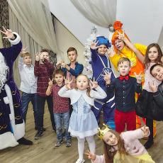 Новий рік в ресторані з дитиною